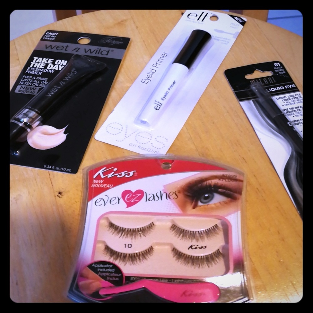 Random make up bundle